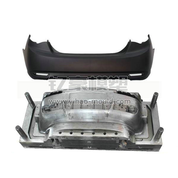 Auto Bumper Mould